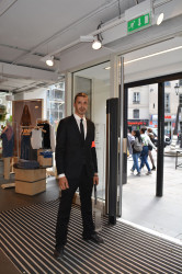 Devis pour une patrouille de rondiers dans une galerie commerciale  