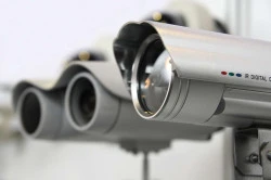 Système de vidéosurveillance pour sécuriser des lieux  